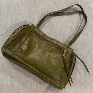 Hobo Affinity Leather Shoulder Bag (Green)